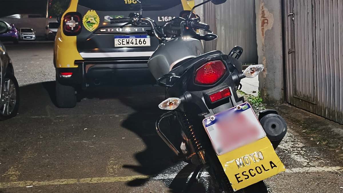 Instrutor vende moto de autoescola e acaba preso após chefe descobrir