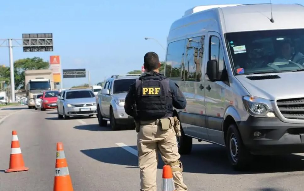 PRF contabiliza 90 mortes em rodovias federais no feriado de Natal