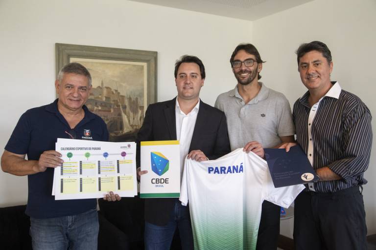 Abertura do calendário de Jogos Escolares do Paraná conta com a presença de Giba