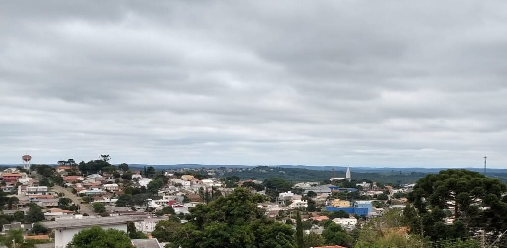 Previsão do tempo aponta chuva nesta terça-feira de carnaval em nossa região