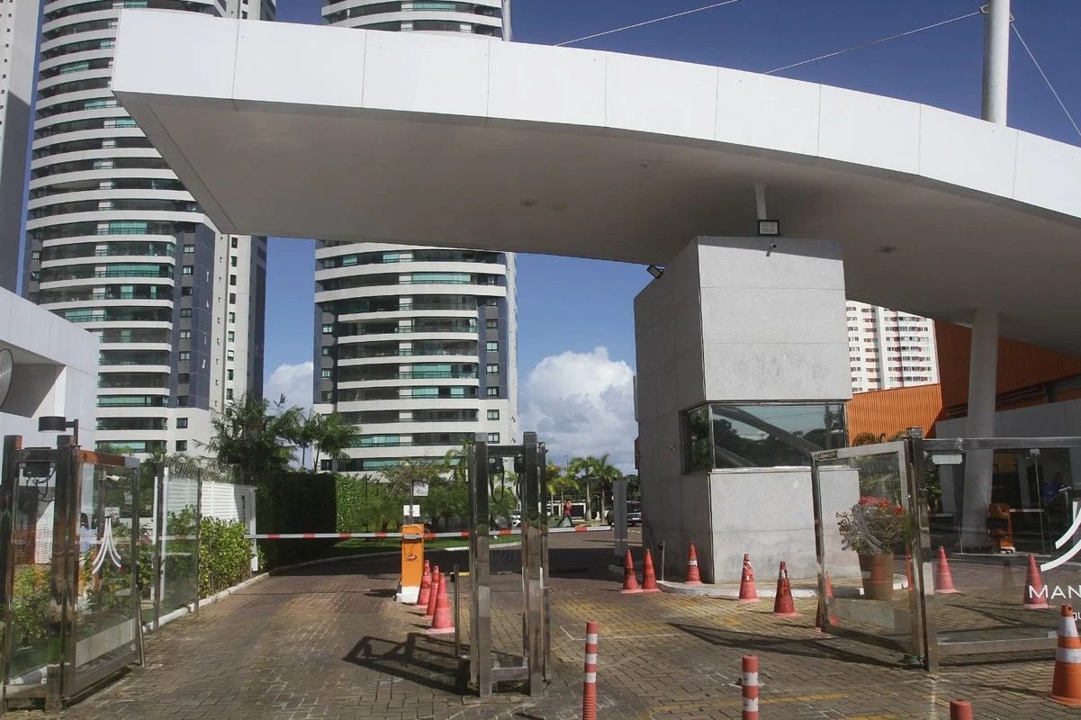 Mulher grávida se joga do quinto andar de prédio de luxo em Salvador para fugir de agressões