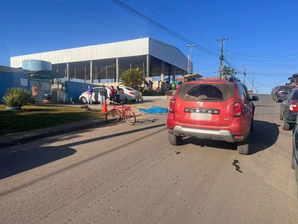 Homem é morto na frente do filho de 3 anos enquanto levava a criança para creche no Paraná