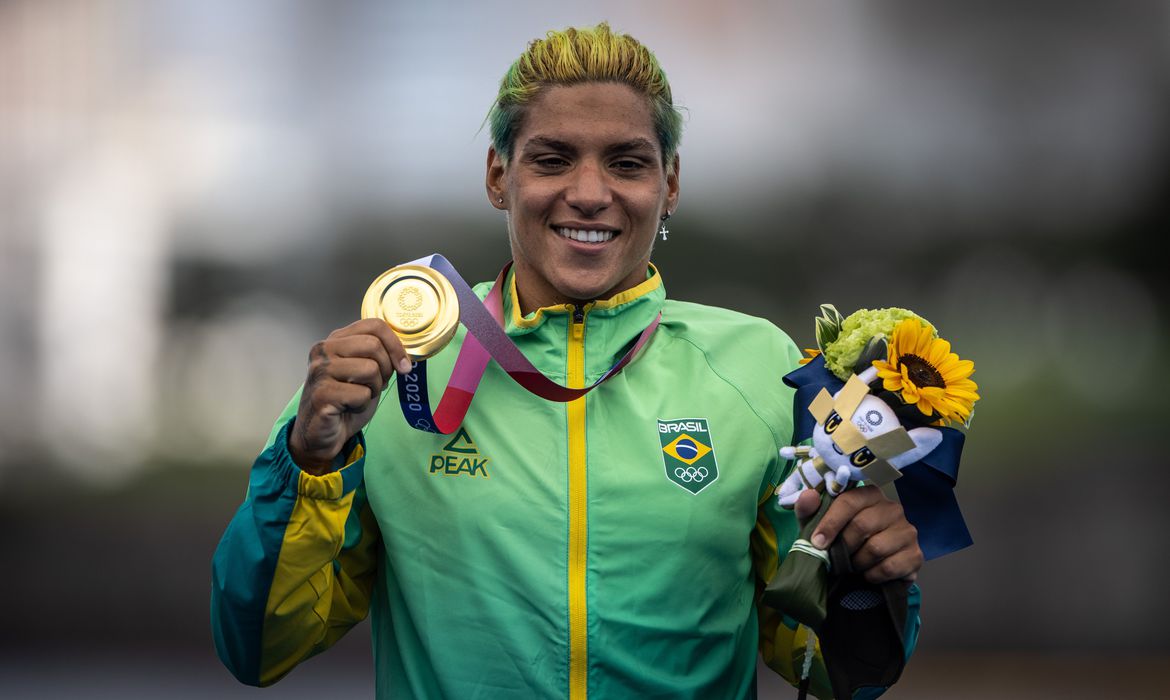 Olimpíada: em treze dias, Brasil soma 15 medalhas, sendo 4 de ouro