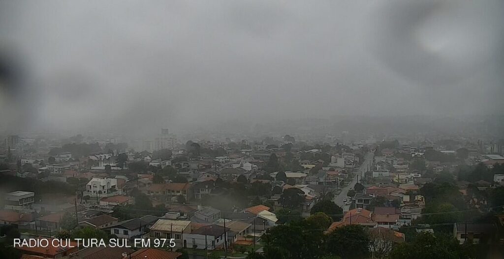 Tempo instável: previsão indica chuva e tempo nublado até quinta-feira para São Mateus do Sul