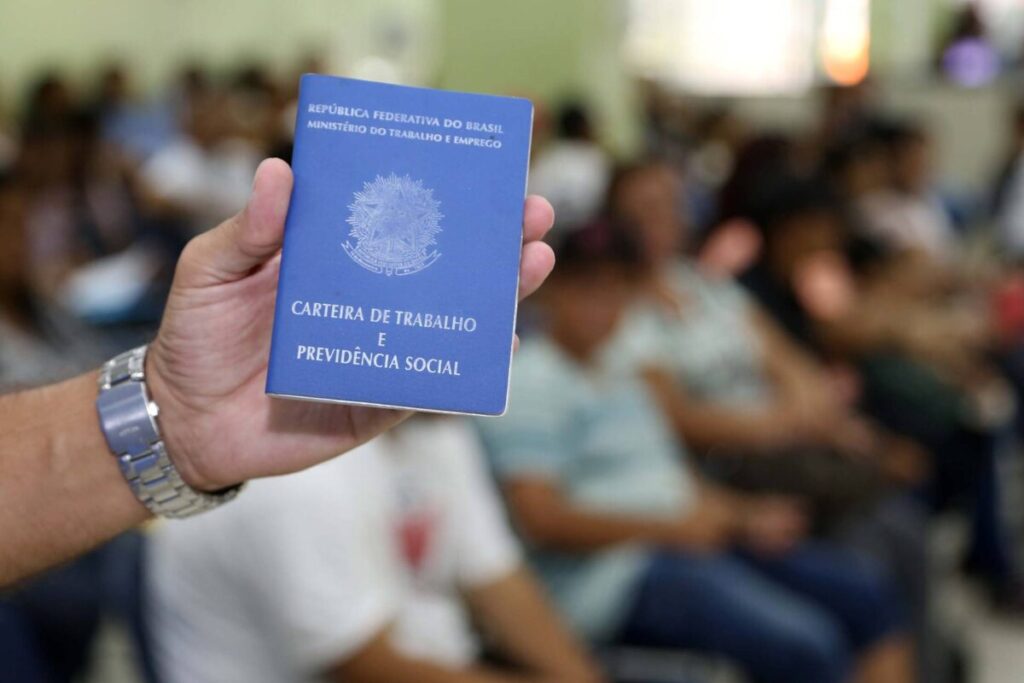 Vagas de emprego para sexta-feira (08) na Agência do Trabalhador em São Mateus do Sul