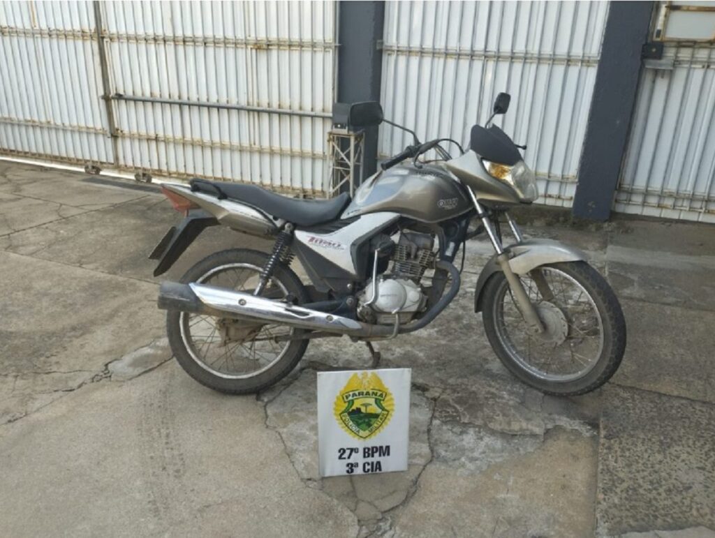 PM recupera moto furtada durante a madrugada, na Vila Nova