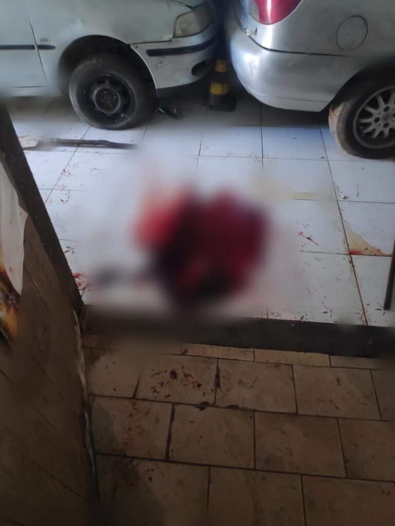 Homem é agredido com golpes de pá e taco de sinuca em bar de Fluviopolis; seu estado é grave