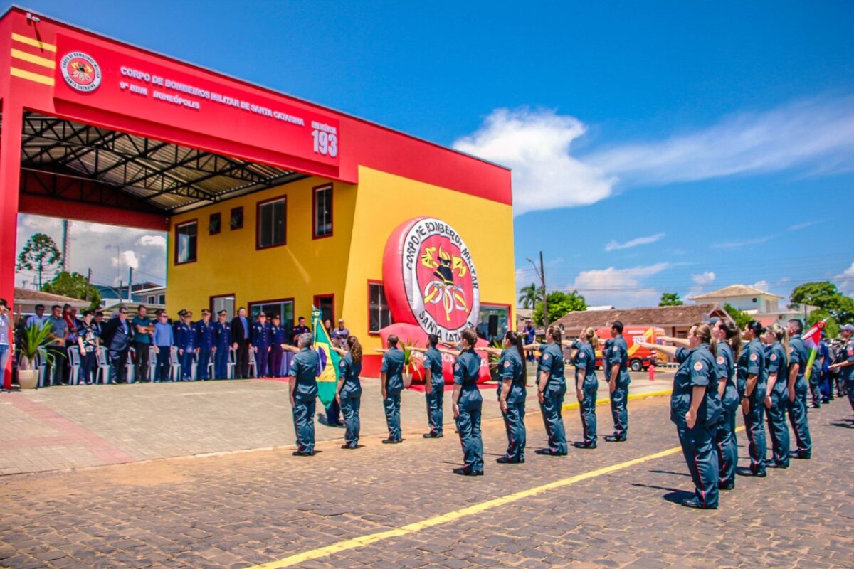 Irineópolis inaugura quartel e ativa o Corpo de Bombeiros Militar para atendimento municipal