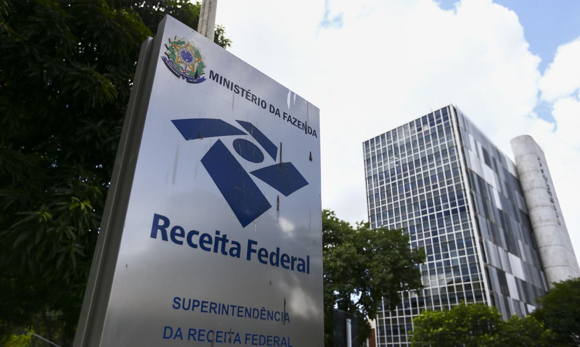 Receita libera hoje consulta sobre restituição do Imposto de Renda