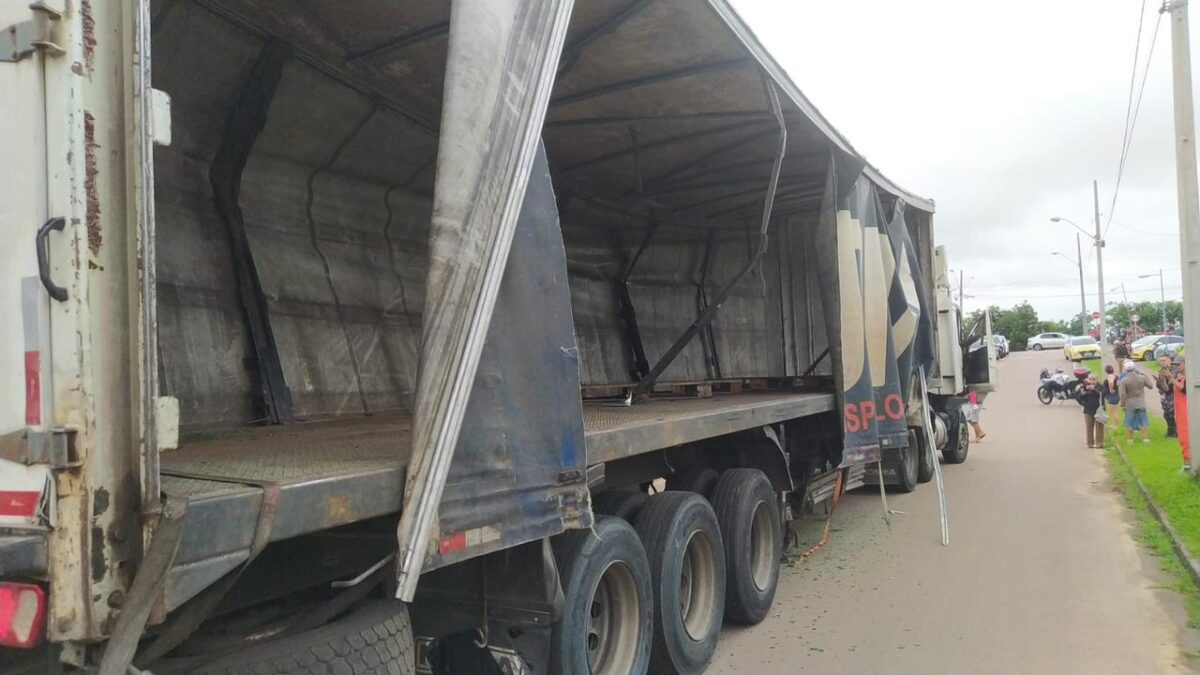 “Vocês vão saber a verdade”, diz caminhoneiro que provocou o caos em Curitiba