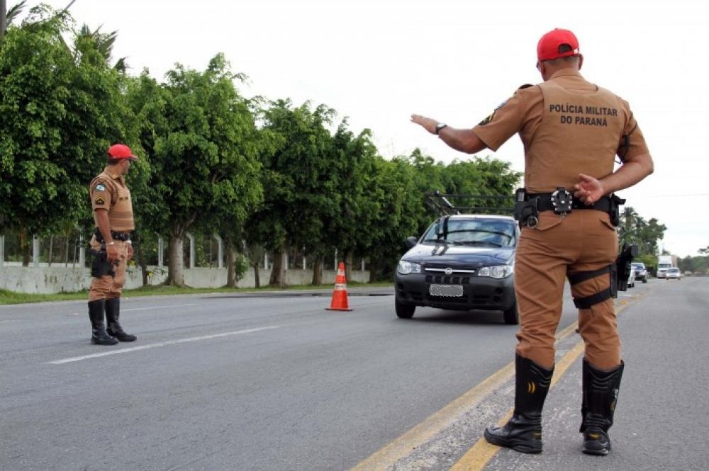 PM aborda mais de 3 mil pessoas e encaminha mais de 100 nos primeiros dias de Carnaval, no Litoral