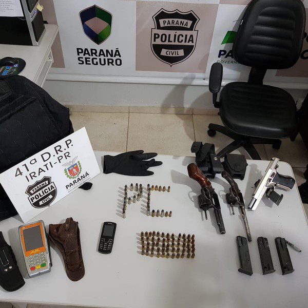 Polícia apreende arsenal de armas e munições em Irati