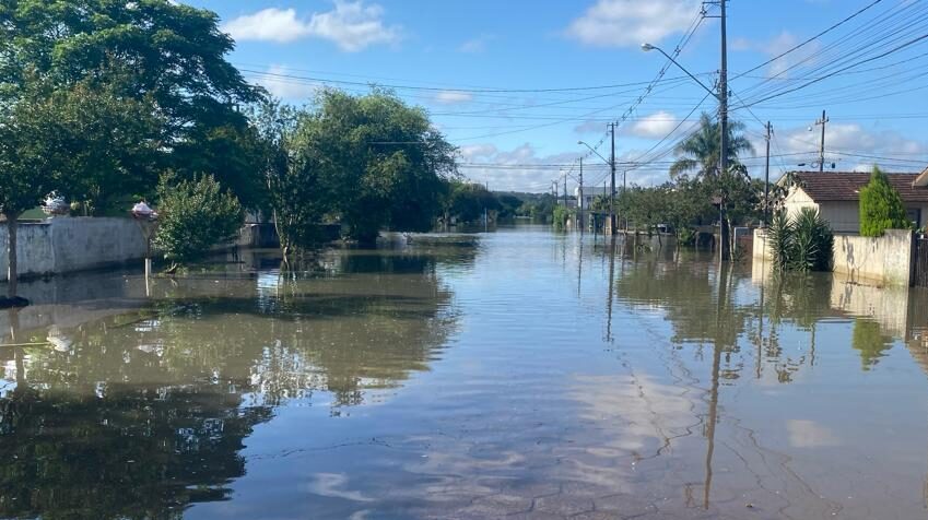 Nível do Rio Iguaçu segue baixando em São Mateus do Sul