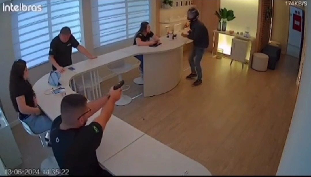 Vídeo mostra momento que assaltante é baleado em Ponta Grossa