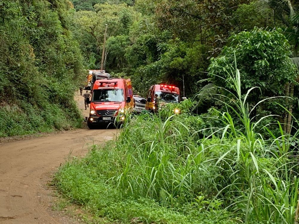 Acidente com trator deixa agricultor gravemente ferido em Irineópolis