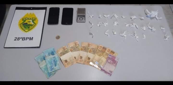 Homens são presos com cocaína, na Lapa