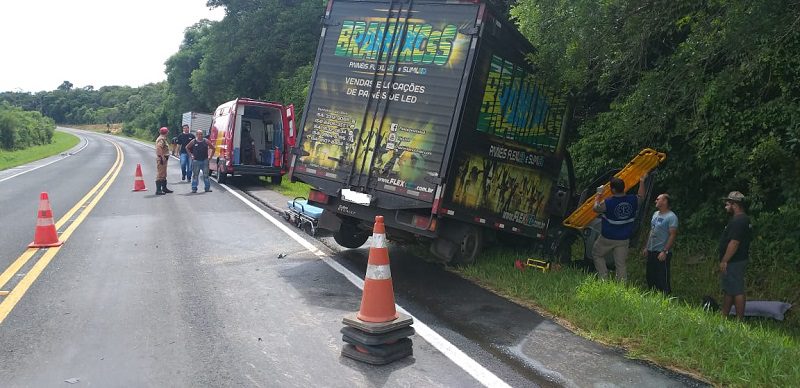 Motorista de Voyage se assusta de suposta ultrapassagem proibida e na manobra acaba perdendo a vida