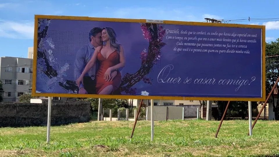 Paranaense faz pedido de casamento diferente e viraliza