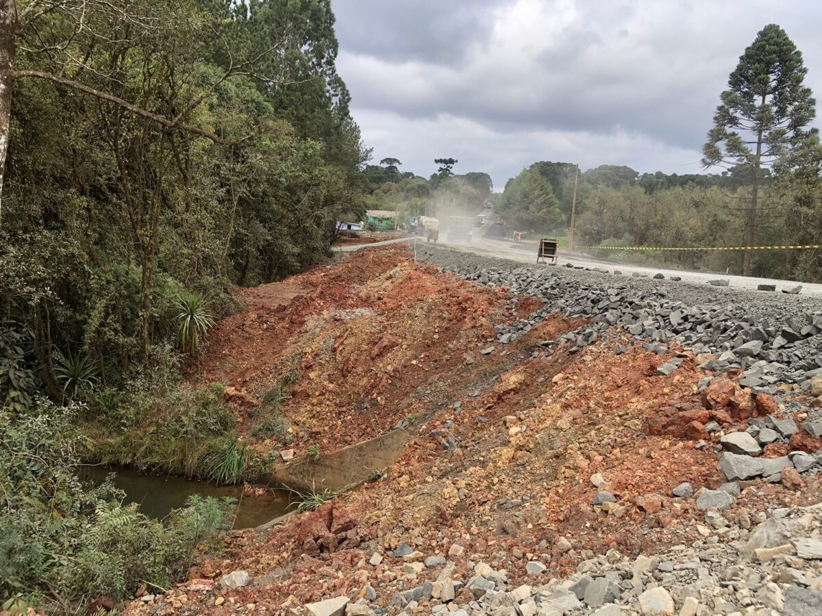 Moradores do Paiol Grande demostram preocupação com alagamento na região, após obras na PR-364