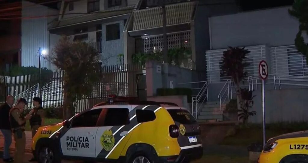 Homem ‘dá em cima’ de vizinha em churrasco e acaba esfaqueado no dia seguinte