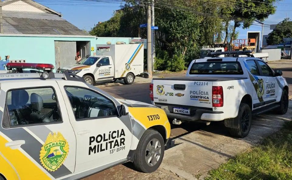 Homem cego mata ex-namorada com mais de 30 golpes de faca no rosto e no peito em kitnet no PR