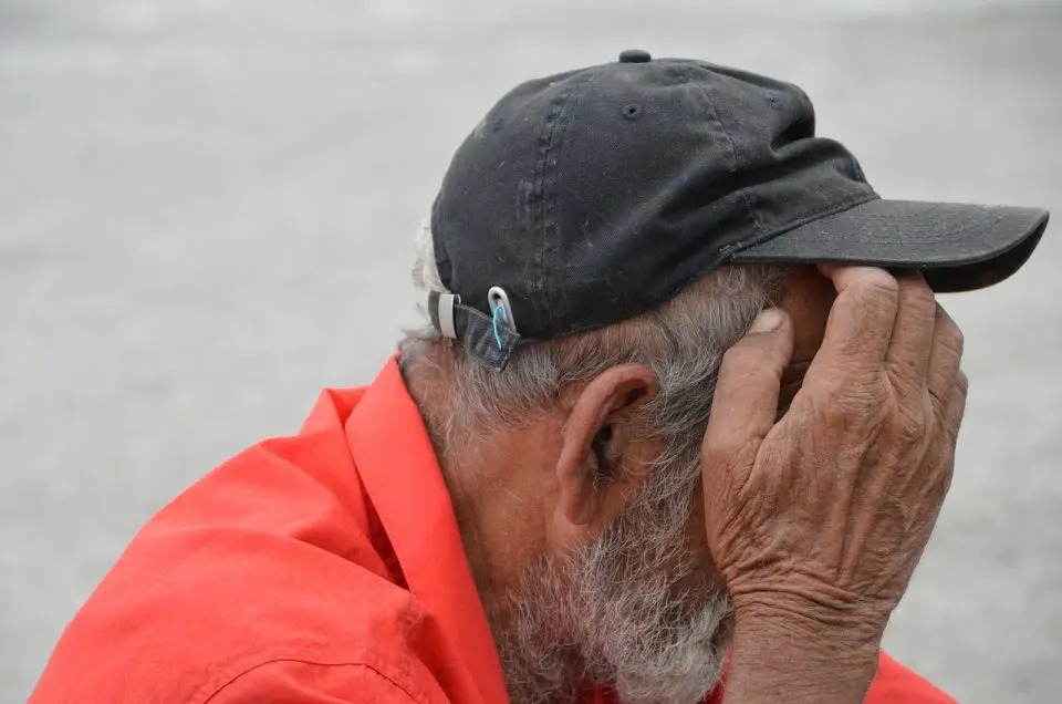 Idosos são enganados por falsos advogados e transferem dinheiro para golpistas