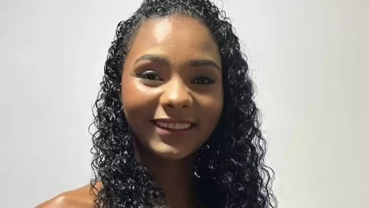 Jovem morre após tomar milkshake envenenado; ex-namorado é preso