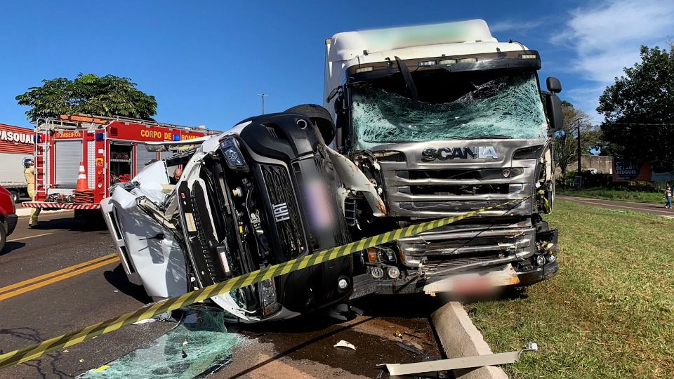 Jovem  de 22 anos morre em grave acidente na BR 277 no Paraná