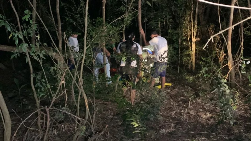 Criança é arremessada em matagal após freio da bicicleta travar no Paraná