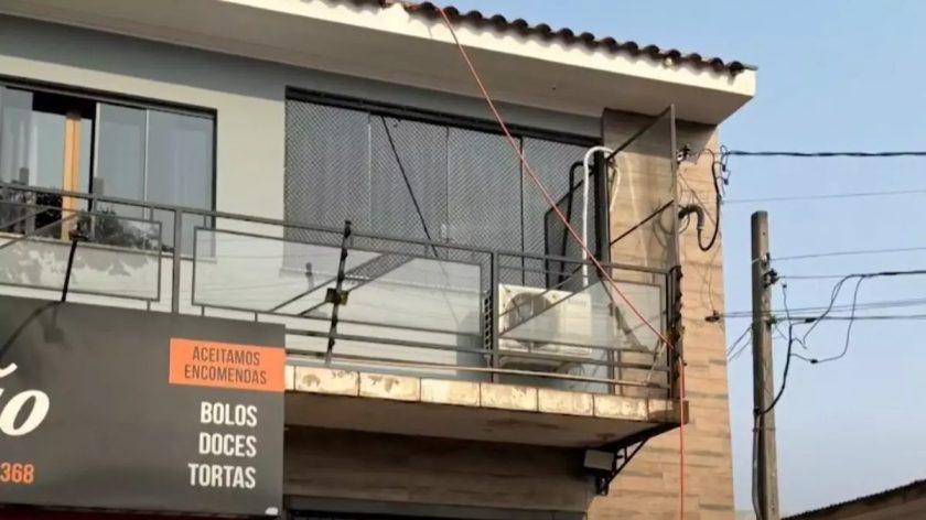 Trabalhador cai de telhado após sofrer descarga elétrica e fica em estado grave no PR