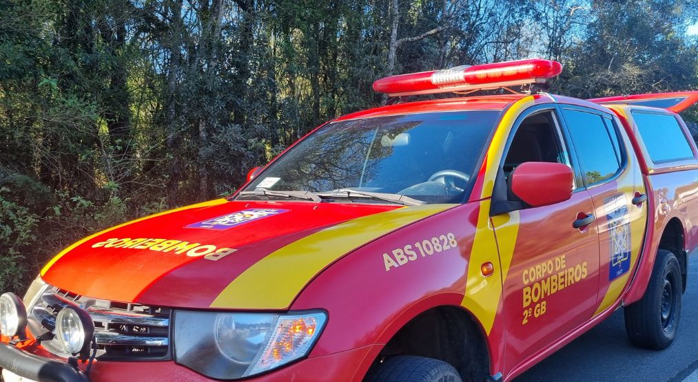 Jovem com sinais de espancamento e roupas até o joelho é atendido pelos Bombeiros  em São Mateus do Sul