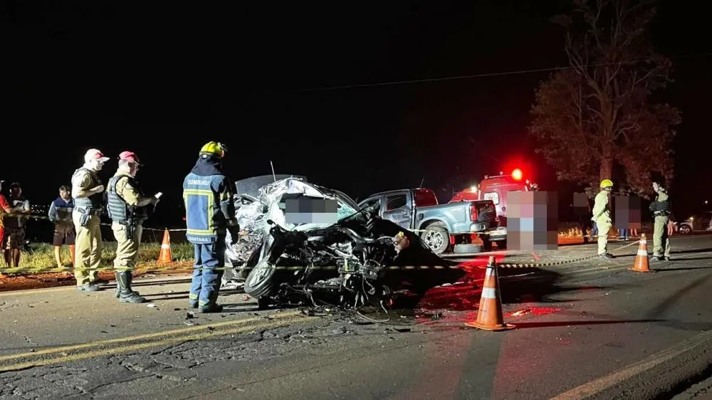 Acidente na PR 182 deixa dois mortos e quatro feridos