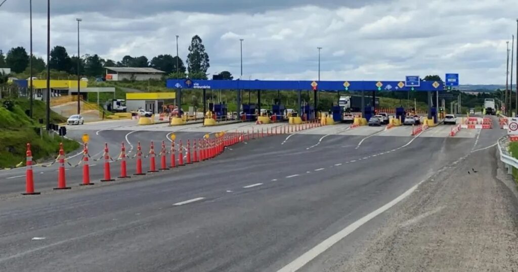 Pedágios dos lotes 3 e 6 começam a ser cobrados neste sábado nas rodovias do Paraná