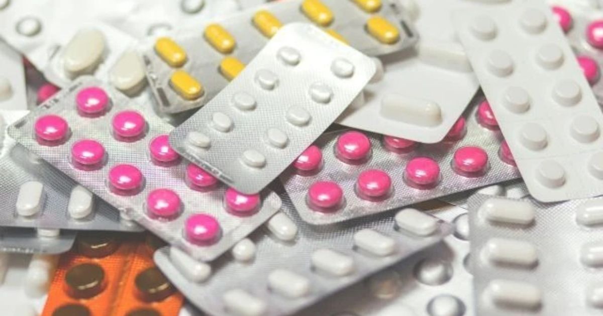 Conselho permite que farmacêuticos prescrevam medicamentos