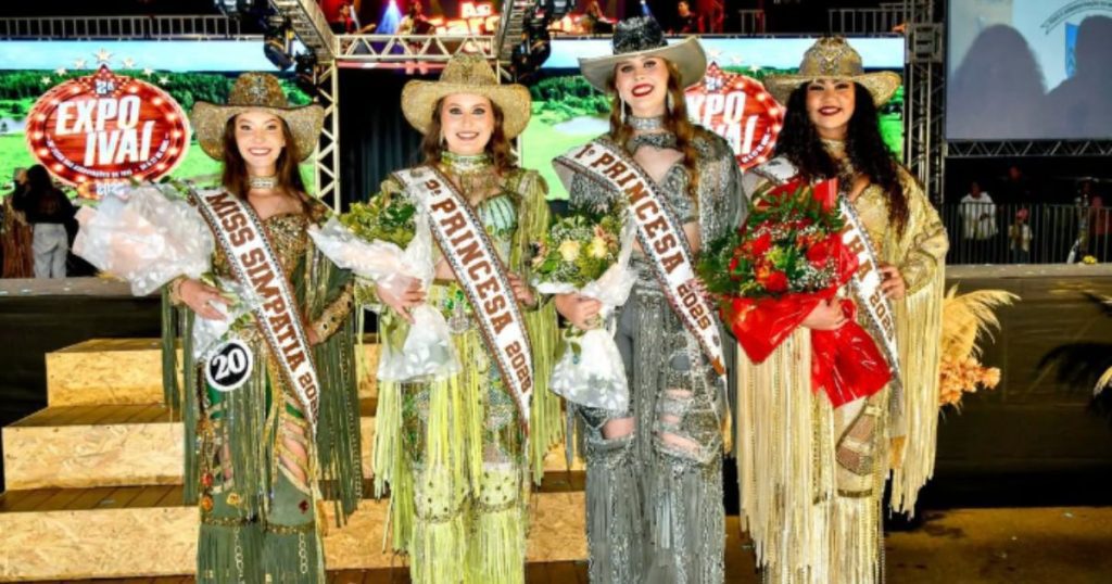 Rainha e princesas são coroadas na 2ª Expo Ivaí