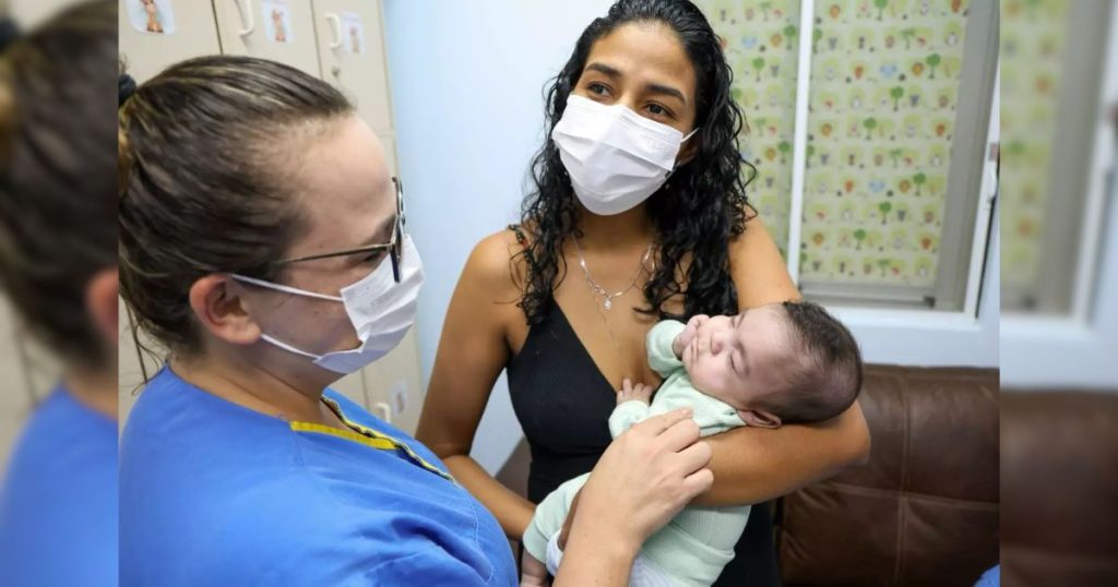 “Salvaram meu filho”: bebê nasce com menos de 24 semanas, sobrevive e emociona equipe médica