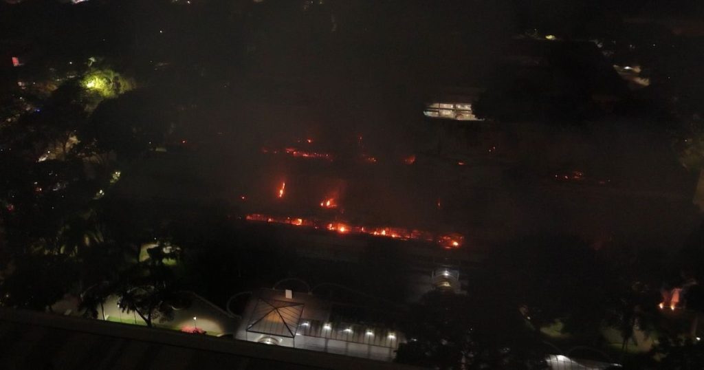 Imagens aéreas mostram incêndio na PUC em Curitiba