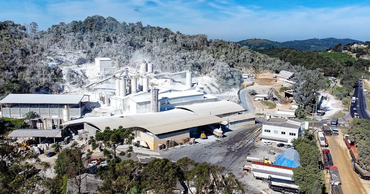 Arrecadação por produção de petróleo, xisto e gás natural cresce 106% no Paraná em 2024