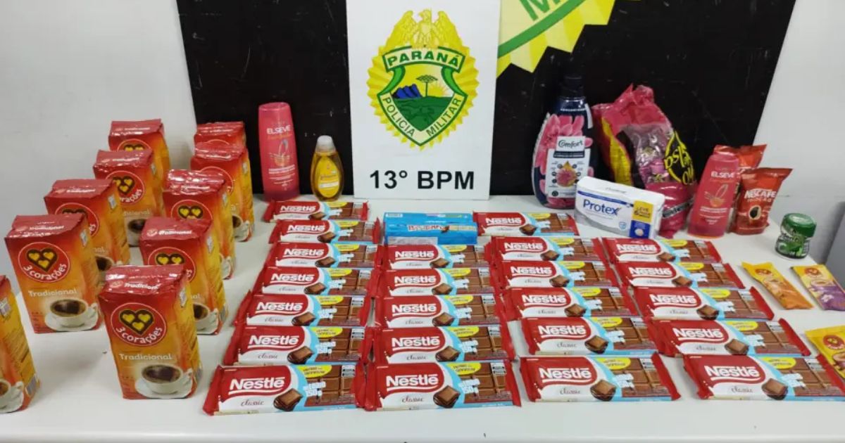 Casal é preso tentando sair de mercado com mais de R$ 700 em chocolates e café