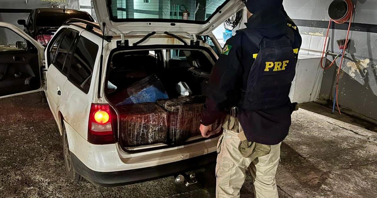 PRF apreende mais de 240 quilos de drogas na BR-277 em Irati