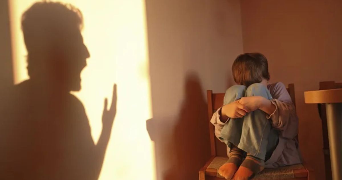 A cada hora, uma criança ou adolescente é vítima de violência sexual no Paraná