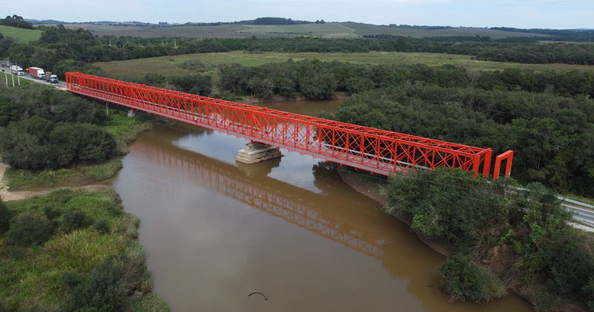 Ponte entre a Lapa e Campo do Tenente terá operação pare-e-siga nesta terça-feira