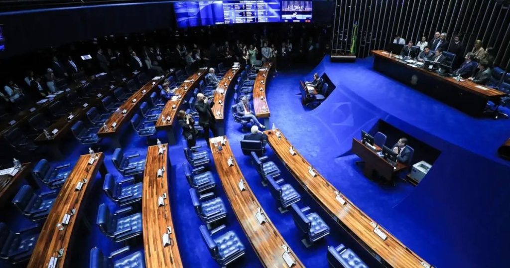 Senado aprova aumento do número de deputados federais para 531