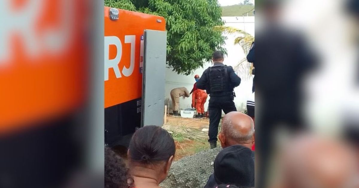 Adolescente confessa que matou os pais e irmão de 3 anos a tiros
