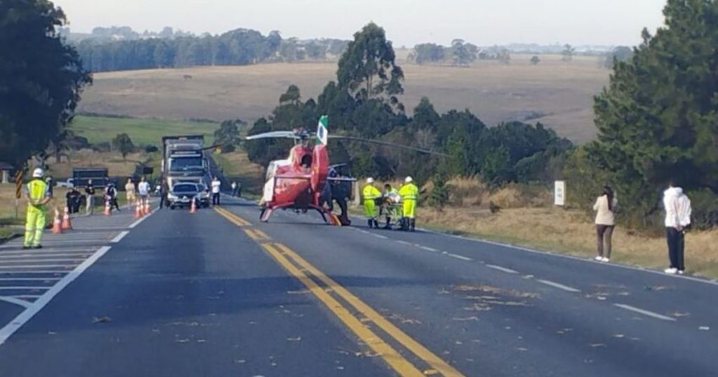 Motociclista fica gravemente ferido após colisão na BR-277 em Palmeira