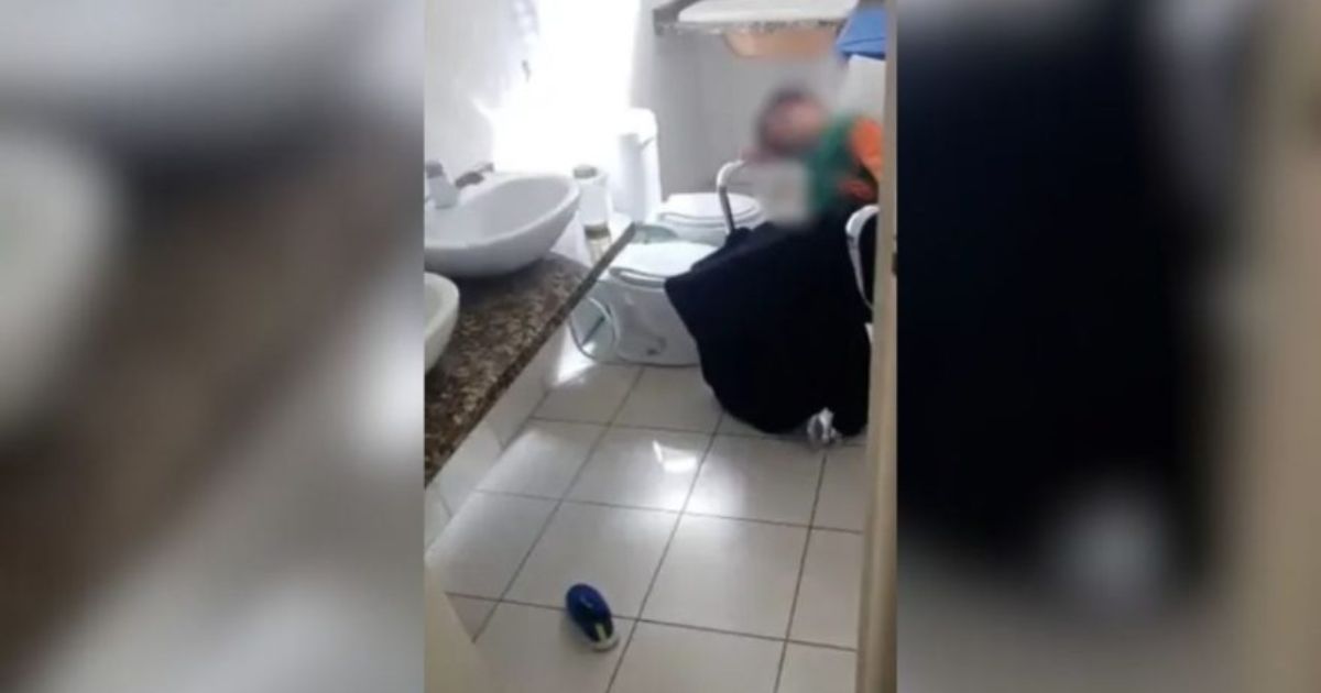 Menino autista é encontrado amarrado em banheiro de escola particular do PR
