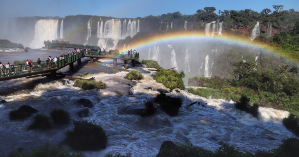 Cataratas do Iguaçu estão na corrida pelo Oscar do Turismo Mundial; votação está aberta