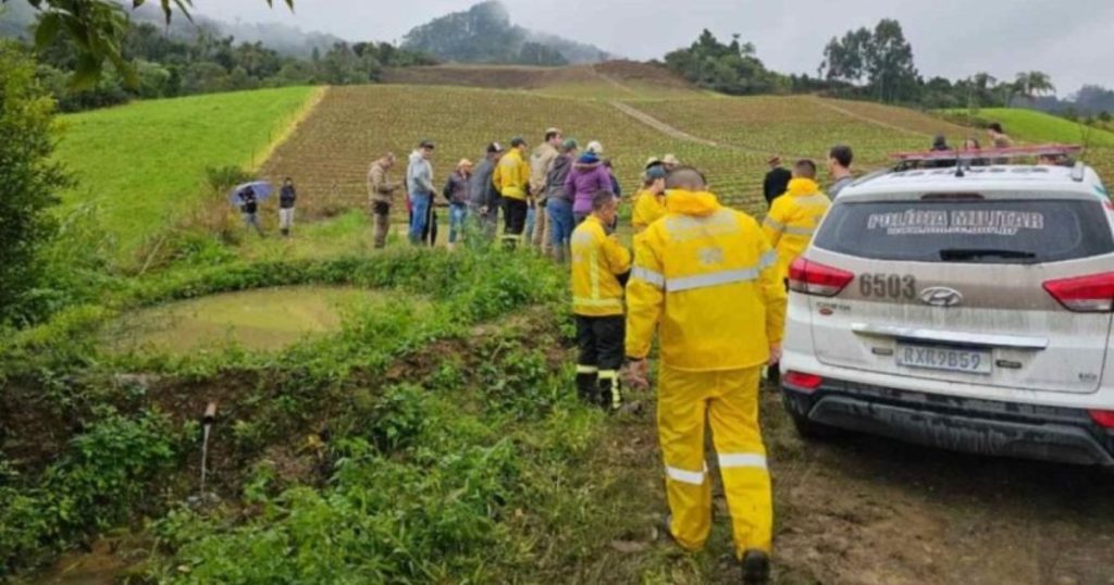 SC: criança de 1 ano e 7 meses ‘escapa’ de casa e é encontrada morta 3 horas depois