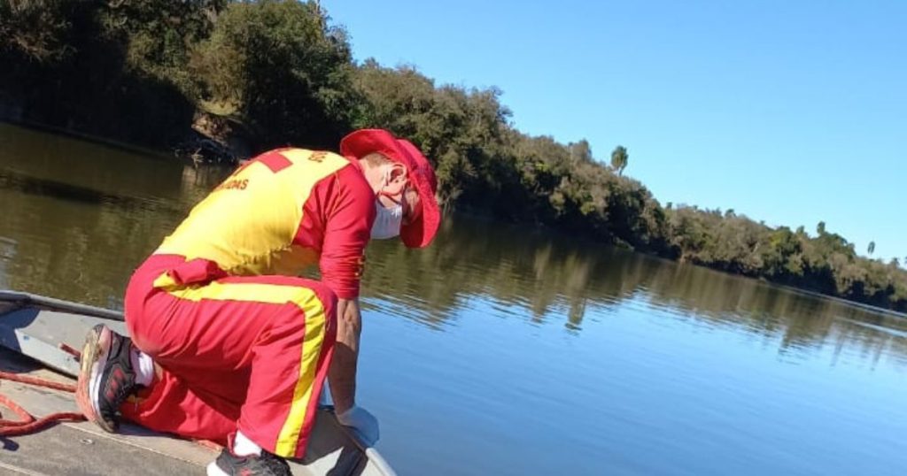 Urgente: corpo de homem desaparecido é localizado no Rio Iguaçu em São Mateus do Sul