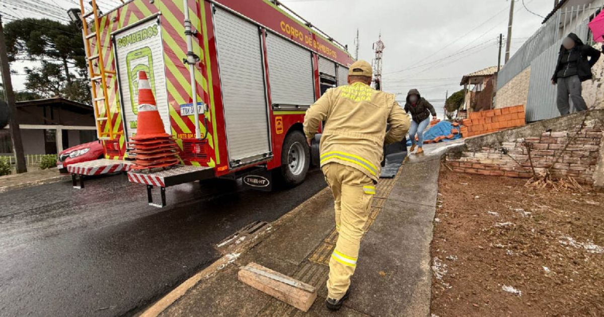 Castro decreta emergência após chuva de granizo atingir 600 casas